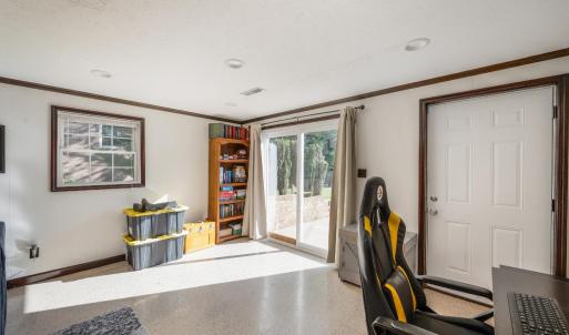 Photo #34 of 220 Maple Hills Drive, Lynchburg, VA 0.4 acres