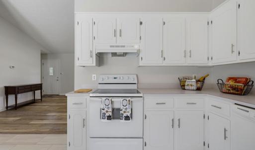 Photo #16 of 95 Farmington Road, Lynchburg, VA 0.5 acres