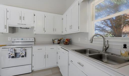 Photo #15 of 95 Farmington Road, Lynchburg, VA 0.5 acres