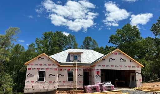 Photo #1 of 18 Somerset Drive, Appomattox, VA 2.1 acres