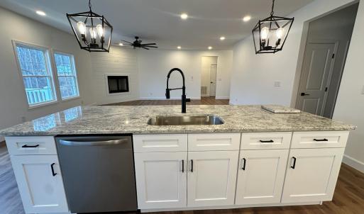 Photo #10 of 452 Somerset Drive, Appomattox, VA 2.1 acres