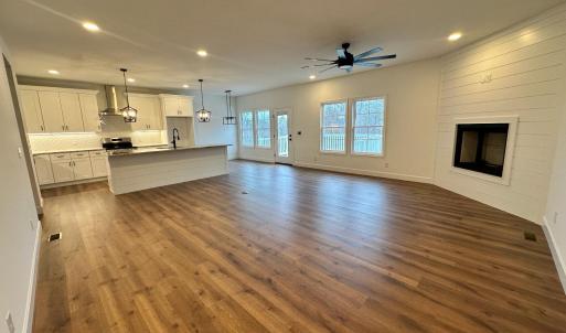 Photo #6 of 452 Somerset Drive, Appomattox, VA 2.1 acres