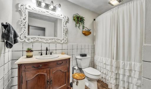 Photo #28 of 2210 Isle of Pines Drive, Moneta, VA 1.0 acres