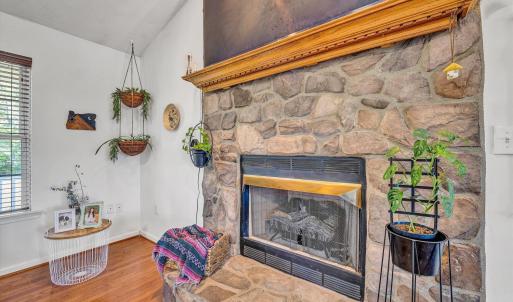 Photo #12 of 2210 Isle of Pines Drive, Moneta, VA 1.0 acres