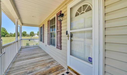 Photo #5 of 2210 Isle of Pines Drive, Moneta, VA 1.0 acres