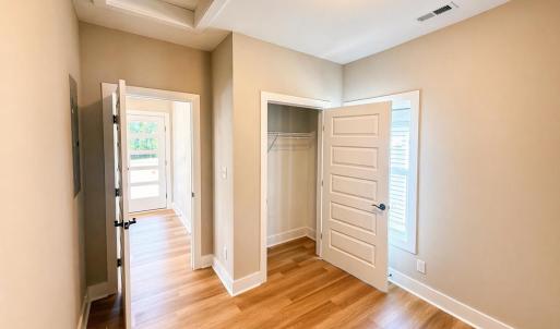 Photo #6 of 2721 Rainbow Circle, Lynchburg, VA 0.1 acres