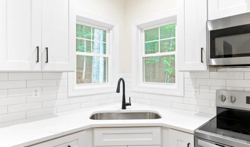 Photo #13 of 5610 Old Cifax Road, Goode, VA 0.7 acres