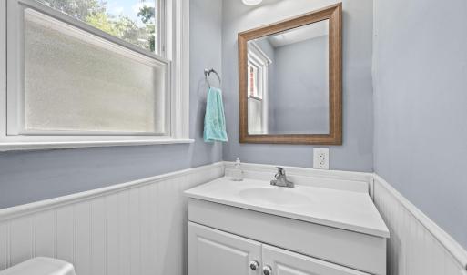 Photo #35 of 1659 Shady Knoll Avenue, Bedford, VA 0.5 acres