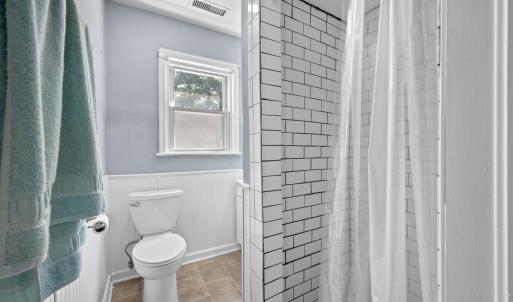 Photo #34 of 1659 Shady Knoll Avenue, Bedford, VA 0.5 acres