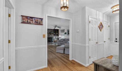 Photo #15 of 414 Holly Hills Drive, Altavista, VA 0.7 acres
