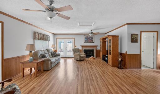 Photo #29 of 414 Holly Hills Drive, Altavista, VA 0.7 acres