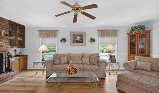 Photo #11 of 414 Holly Hills Drive, Altavista, VA 0.7 acres
