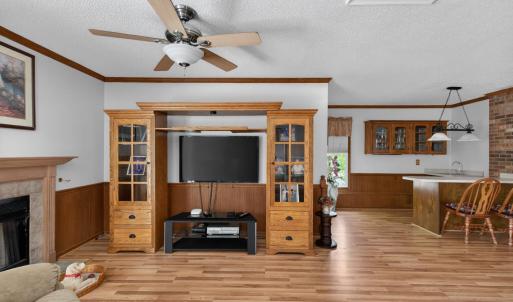 Photo #32 of 414 Holly Hills Drive, Altavista, VA 0.7 acres