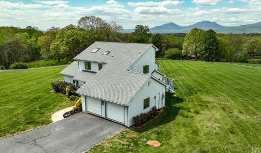 Photo #10 of 3453 Roaring Run Road, Goode, VA 2.6 acres