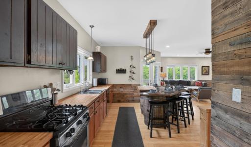 Photo #6 of 1176 Leesville Lake Drive, Pittsville, VA 5.0 acres