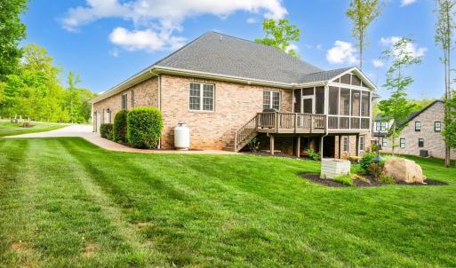 Photo #10 of 1119 Thomas Randolph Place, Lynchburg, VA 1.6 acres