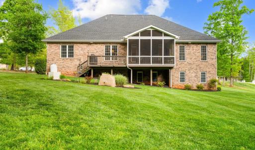 Photo #8 of 1119 Thomas Randolph Place, Lynchburg, VA 1.6 acres