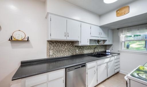 Photo #8 of 7205 Richland Drive, Lynchburg, VA 0.4 acres