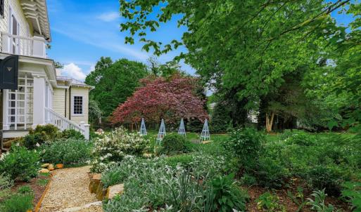 Photo #11 of 1304 Langhorne Road, Lynchburg, VA 3.4 acres