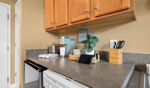 Photo #8 of 1273 Graves Harbor Trail, Huddleston, VA