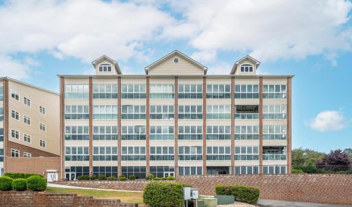 Photo #18 of 1273 Graves Harbor Trail, Huddleston, VA