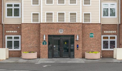 Photo #3 of 1273 Graves Harbor Trail, Huddleston, VA