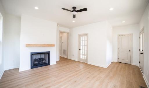 Photo #6 of 528 Essex Street, Lynchburg, VA 0.1 acres