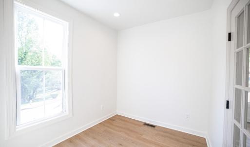 Photo #11 of 528 Essex Street, Lynchburg, VA 0.1 acres