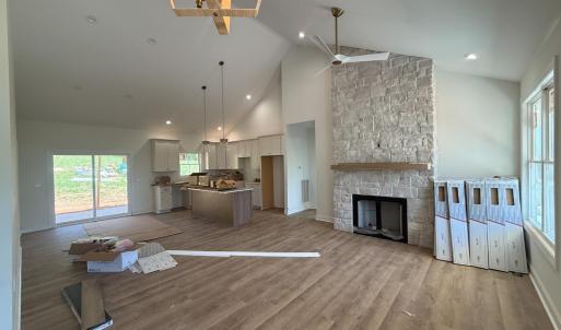 Photo #11 of 9009 Stonewall Road, Appomattox, VA 2.2 acres