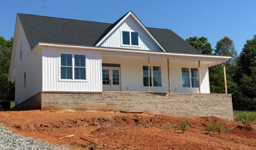 Photo #1 of 9009 Stonewall Road, Appomattox, VA 2.2 acres