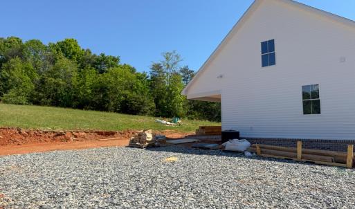 Photo #35 of 9009 Stonewall Road, Appomattox, VA 2.2 acres