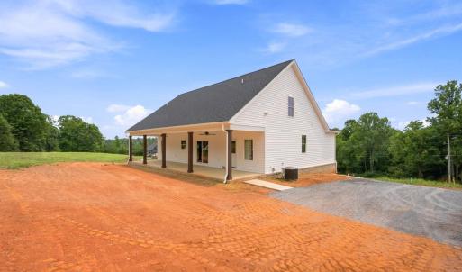 Photo #52 of 9009 Stonewall Road, Appomattox, VA 2.2 acres