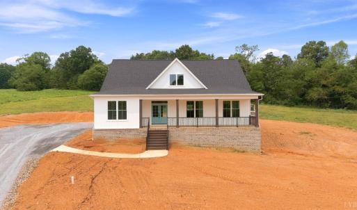 Photo #2 of 9009 Stonewall Road, Appomattox, VA 2.2 acres