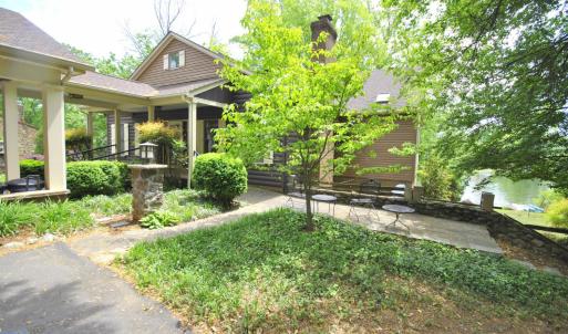 Photo #3 of 1090 Timberlake Drive, Lynchburg, VA 0.6 acres