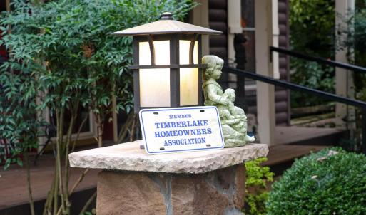 Photo #10 of 1090 Timberlake Drive, Lynchburg, VA 0.6 acres