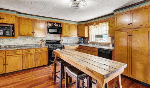 Photo #10 of 5215 Kanawha Trail, Covington, VA 11.3 acres
