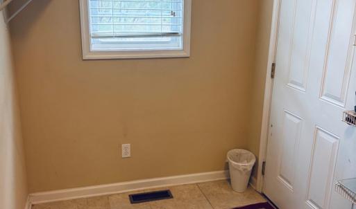 Photo #47 of 147 Shawnee Court, Madison Heights, VA 0.8 acres