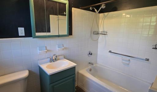 Photo #16 of 1540 Oakwood Street, Bedford, VA 0.6 acres