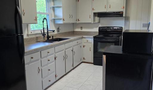 Photo #5 of 1540 Oakwood Street, Bedford, VA 0.6 acres