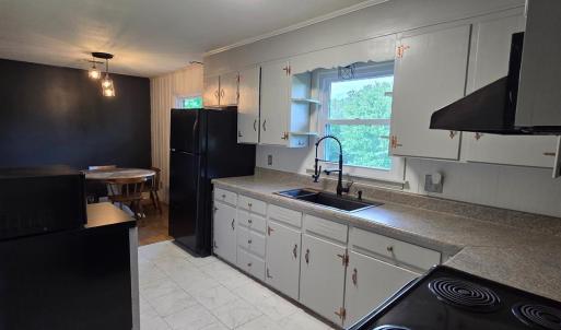 Photo #4 of 1540 Oakwood Street, Bedford, VA 0.6 acres