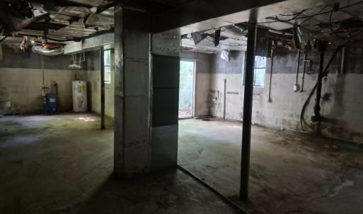 Photo #28 of 1004 Lakeview Drive, Lynchburg, VA 0.4 acres