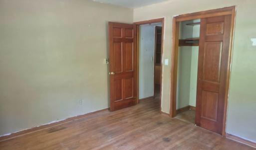 Photo #18 of 1004 Lakeview Drive, Lynchburg, VA 0.4 acres