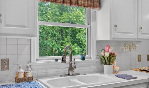Photo #11 of 1334 Boonsboro Place, Lynchburg, VA 0.7 acres