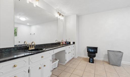 Photo #34 of 211 Oakcroft Dr, Madison Heights, VA 5.3 acres