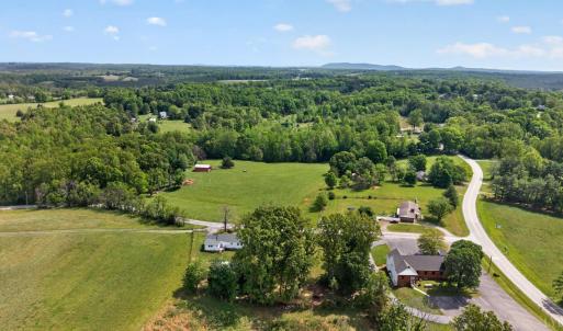 Photo #35 of 5089 Crab Orchard Road, Huddleston, VA 1.0 acres