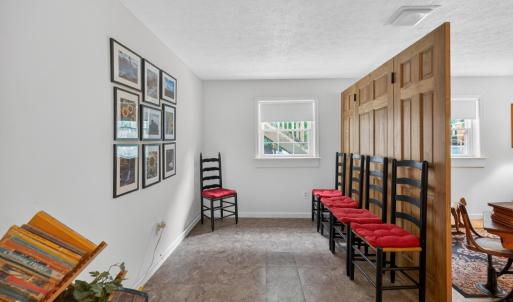 Photo #35 of 132 Windsor Lane, Lynchburg, VA 0.5 acres