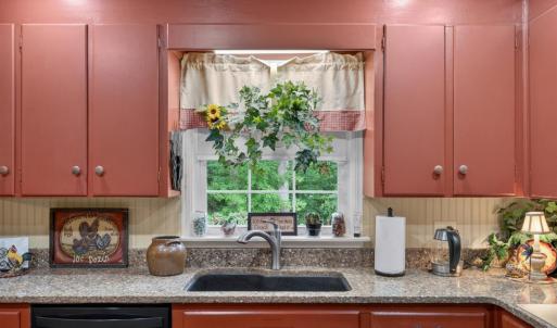 Photo #15 of 132 Windsor Lane, Lynchburg, VA 0.5 acres