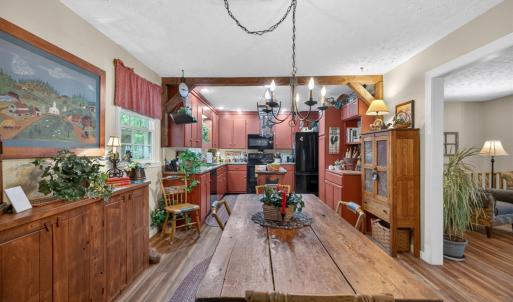 Photo #10 of 132 Windsor Lane, Lynchburg, VA 0.5 acres