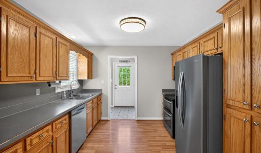 Photo #10 of 1301 Hummingbird Lane, Spout Spring, VA 1.3 acres