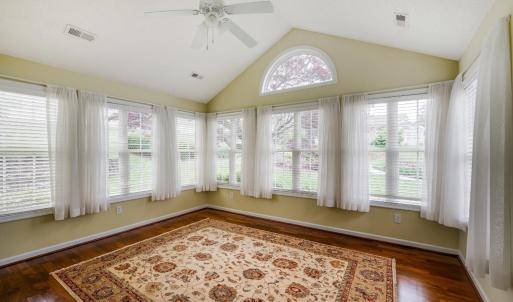 Photo #9 of 1118 Jefferson Way, Forest, VA